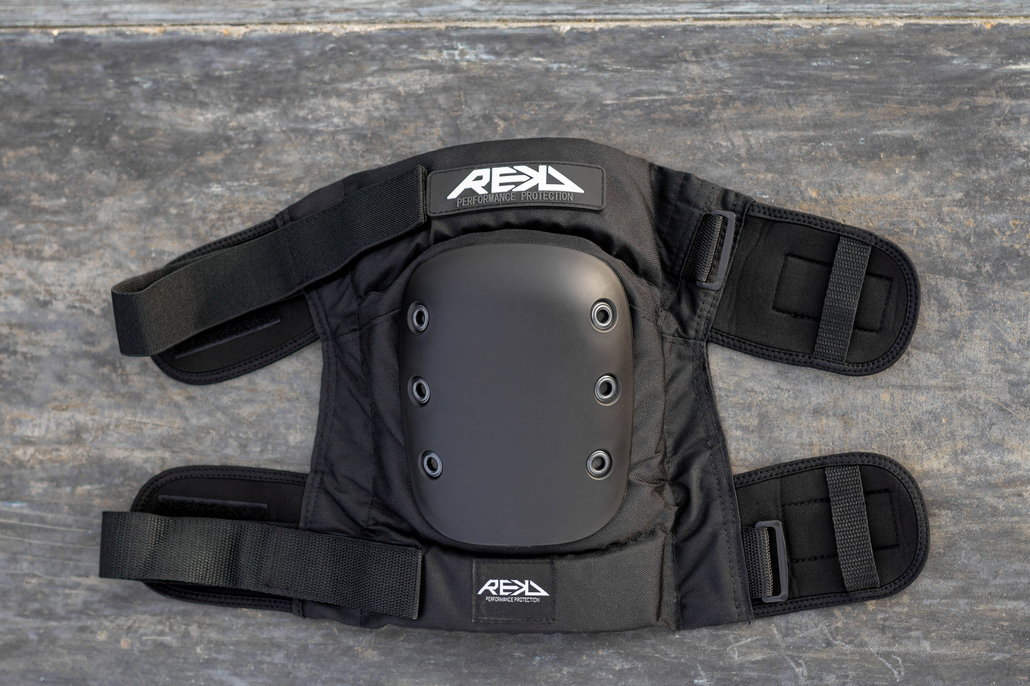 REKD Pro Ramp Knee Pads - Momma Trucker Skates