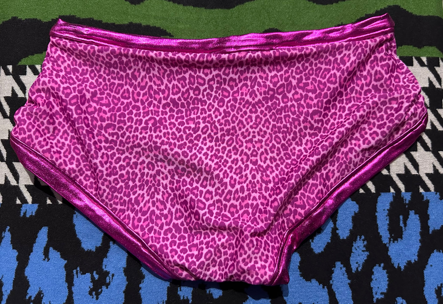 Dude Where's My Pants? Hot Pants - Pink Leopard