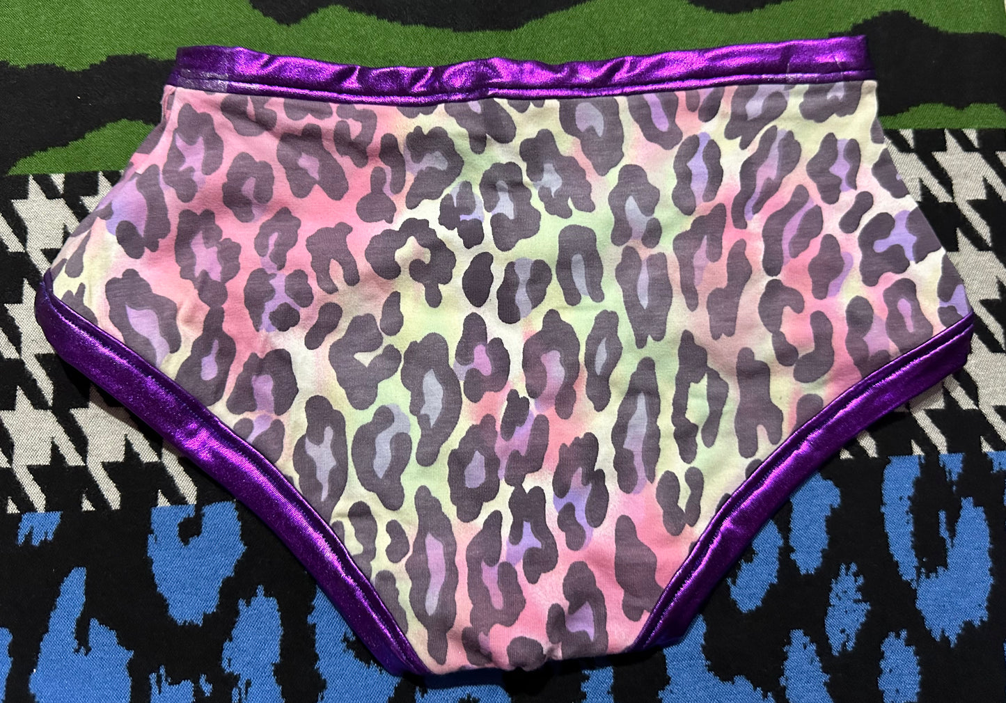 Dude Where's My Pants? Hot Pants - Pastel Leopard