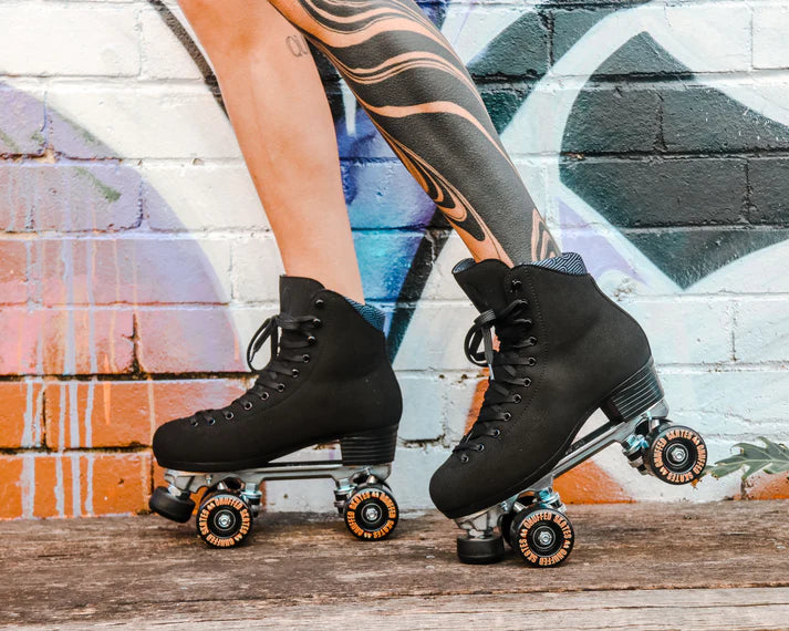 WANDERER Chuffed Skates - VEGAN BLACK