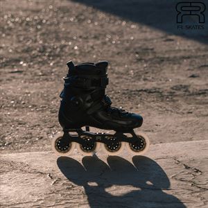 FR Junior Club Adjustable Inline Skate - Black