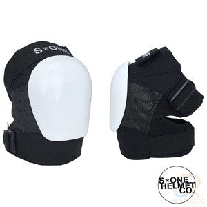 S1 Protection Black & White knee pads - Momma Trucker Skates